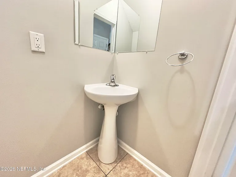 284 Moultrie Village Ln — Photo 16