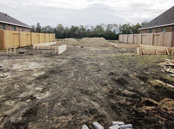 4th image of 4534 Legends Bay Dr