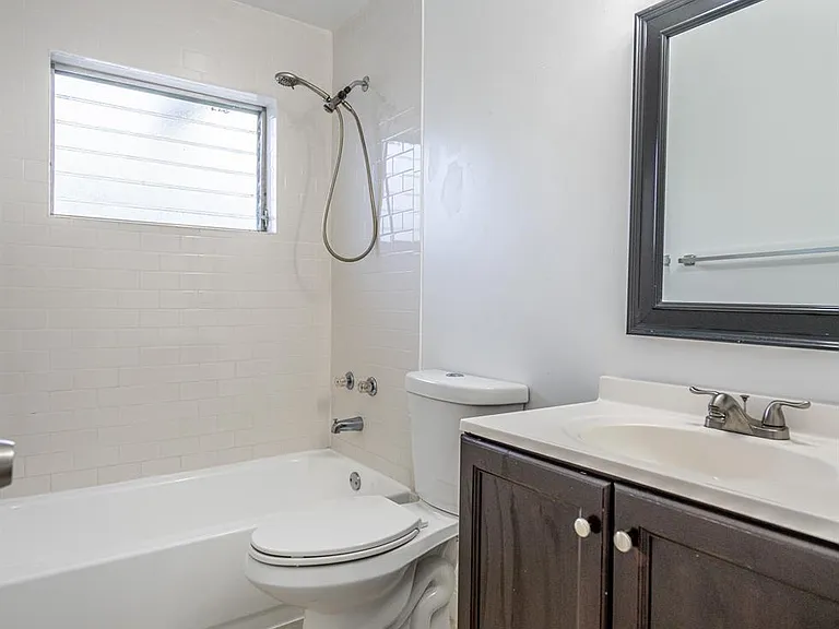 7927 East Dr #264 — Photo 24