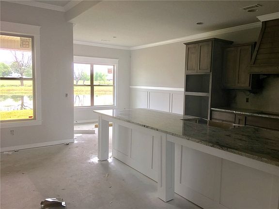 3rd image of 4604 Oldham Dr