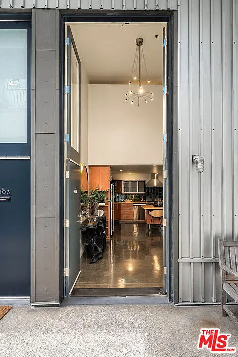 1 bed, 1.5 bath, 1800 sqft, $7,500 — Photo 3