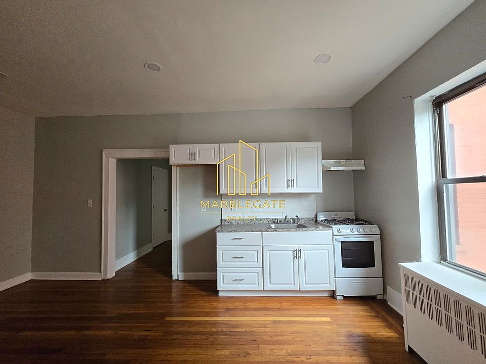1st image of 585-586 Elizabeth Ave #3055
