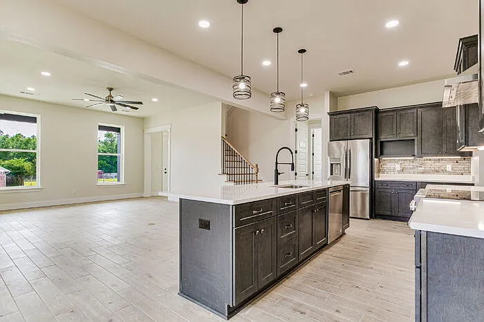 412 Elcino Dr — Photo 34