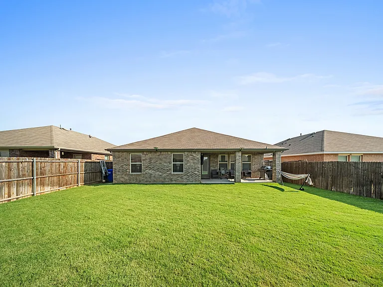 2920 Roper St — Photo 26