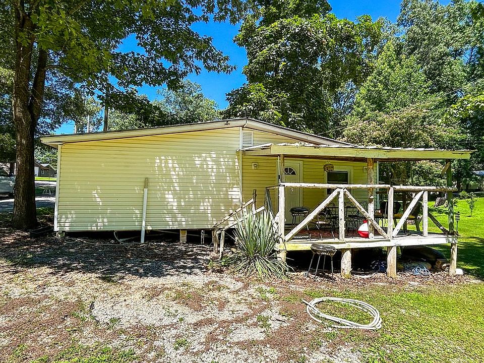 1st image of 50 Apache Dr