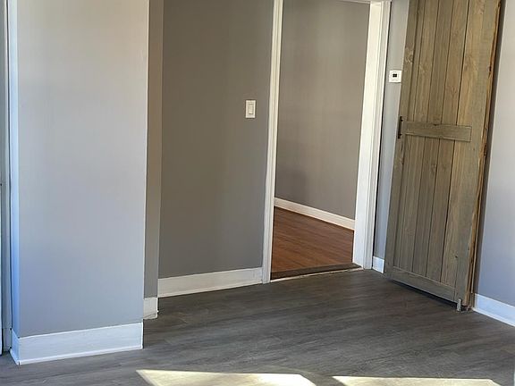 Entry to the bedroom