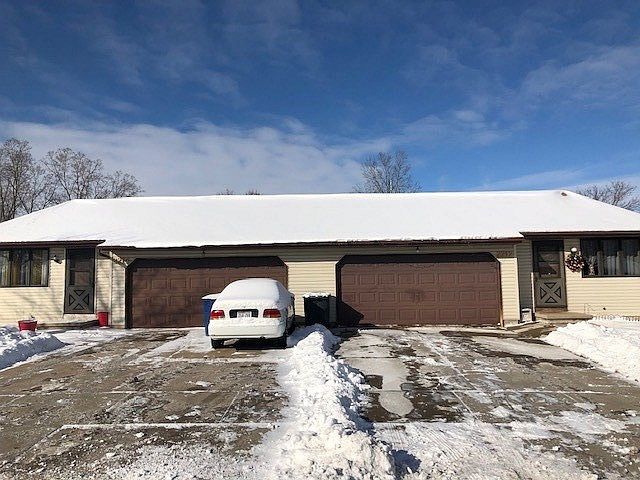 1st image of 2212 Crary St