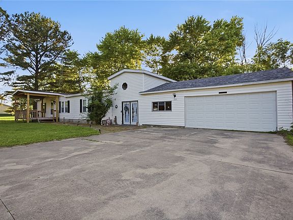 2nd image of 203 Poplar St