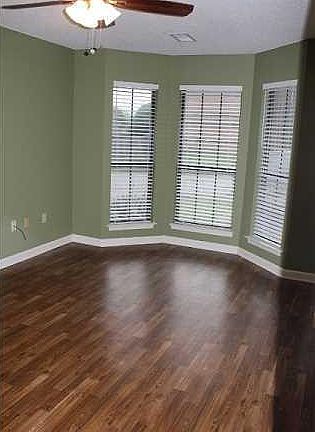 5th image of 3350 Edenshire Ln