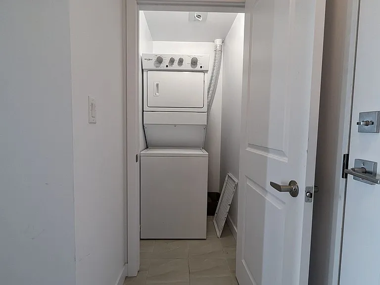 450 Dundas St E #434 — Photo 11