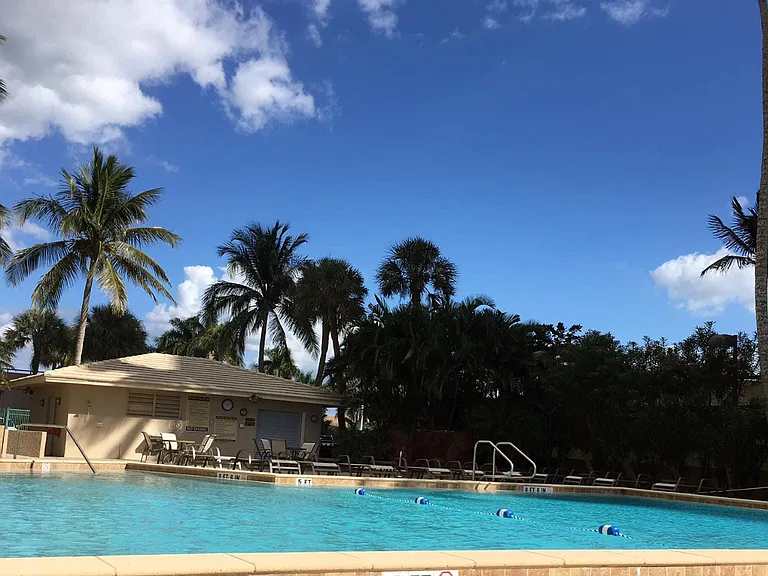 25000 Tamiami Trl E #1 — Photo 5