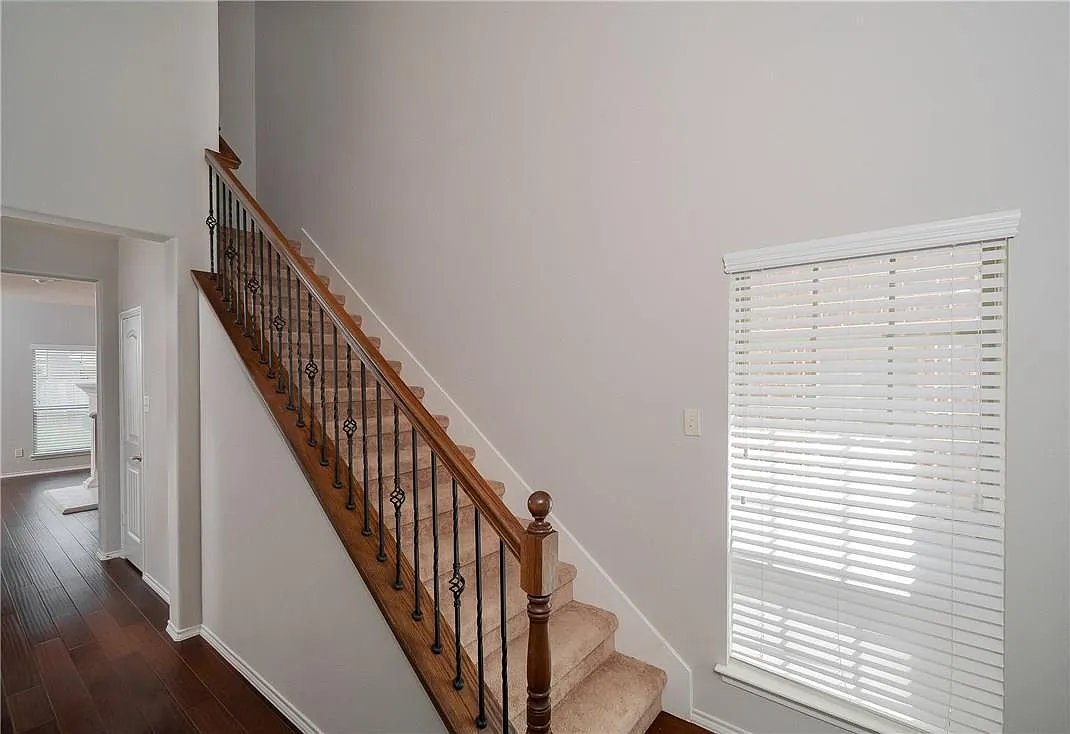 Building Photo - 9916 Copperhead Ln