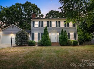 6119 Carmel Station Ave, Charlotte, NC 28226