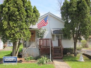 38161 N 4th Ave, Spring Grove, IL 60081