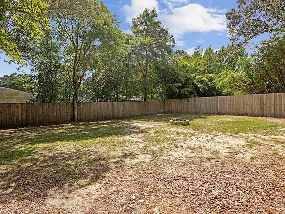 4th image of 7733 Deborah Ct