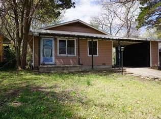 527 SE Elmhurst Ave, Bartlesville, OK 74006