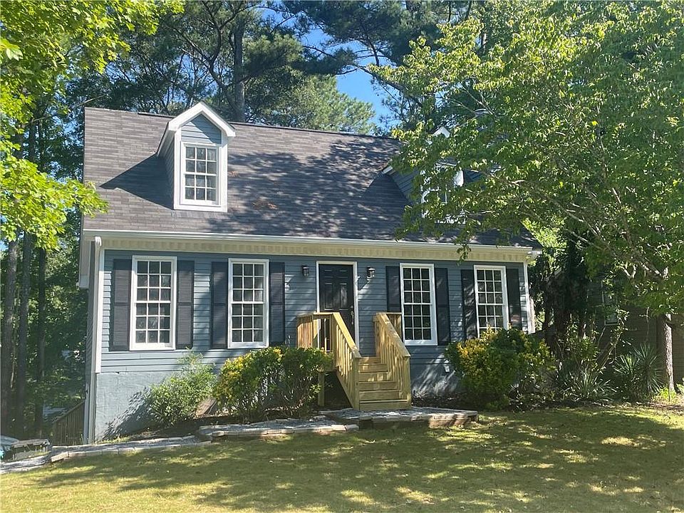 1st image of 3817 Etna Dr