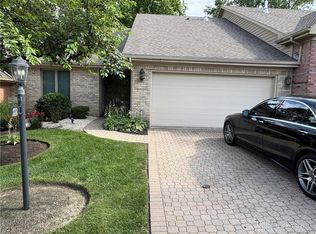 172 Copperfield Dr, Dayton, OH 45415