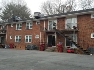 106 Terrace Ct APT 3, Johnson City, TN 37601