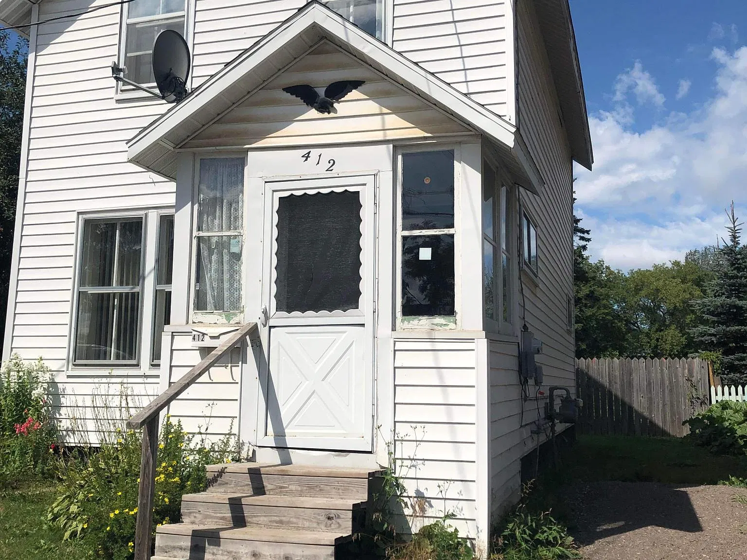 412 Kimball St — Photo 3