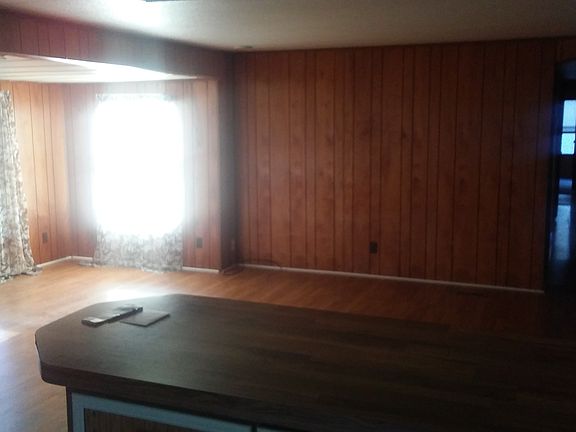 3rd image of 3731 S Lucerne Dr