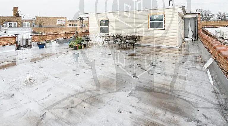 5222 W Belmont Ave #2R — Photo 15