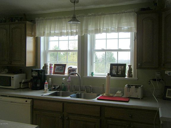 5th image of 1625 Hilltop Dr