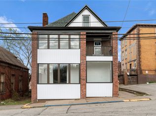 7561 Roslyn St, Pittsburgh, PA