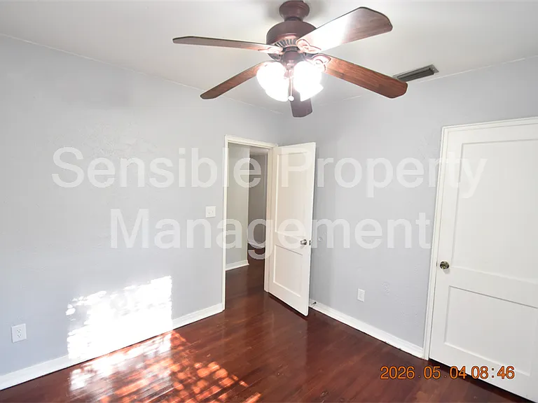 2801 Sanders Dr — Photo 25