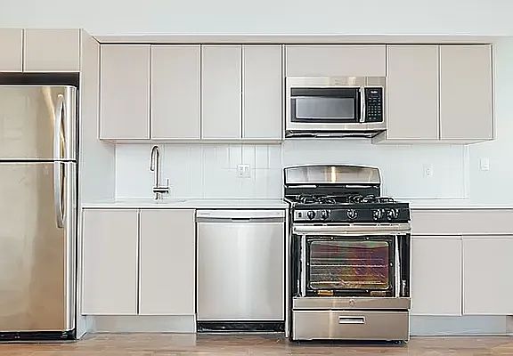 5th image of 594 Bushwick Ave APT 404