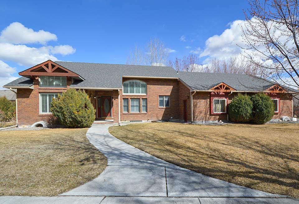 1st image of 3513 Stonebrook Ln