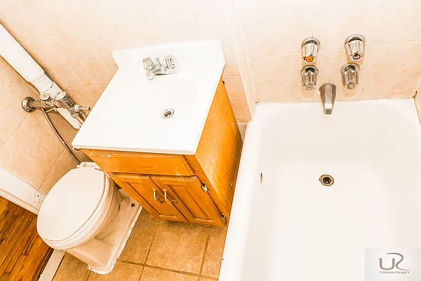 Rented by Urban Realty NYC | media 6