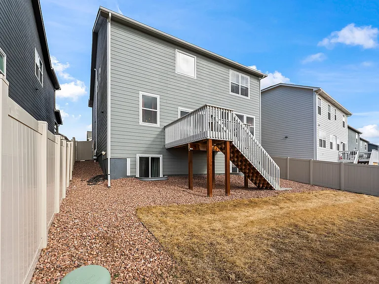 5204 Roundhouse Dr — Photo 44