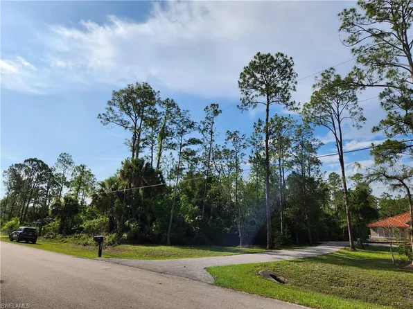 6th AVE SE, NAPLES, FL 34117