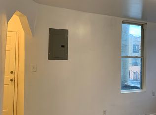 679 Cleveland St #2R, Brooklyn, NY 11208