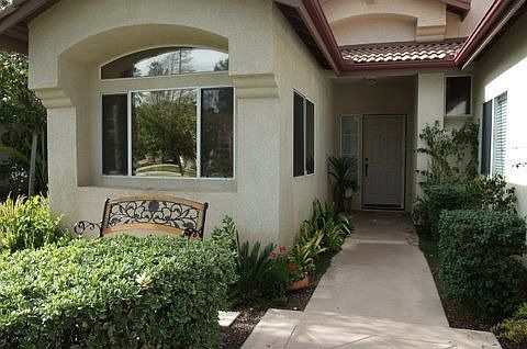 2nd image of 714 Bel Air Dr W