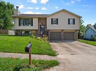 3608 Teakwood Dr, Columbia, MO 65203