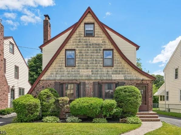 21 Ferncliff Rd, Bloomfield Twp., NJ 07003