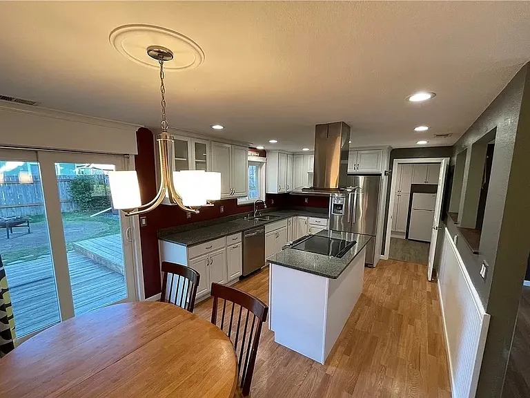 3100 Whisper Dr NW — Photo 2