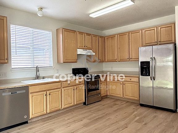 5th image of 13955 E 105th Ave