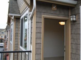 695 NW Falling Waters Ln, Portland, OR 97229