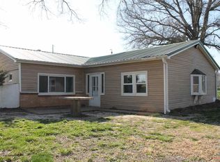 28053 Voting House Rd, Green Ridge, MO 65332