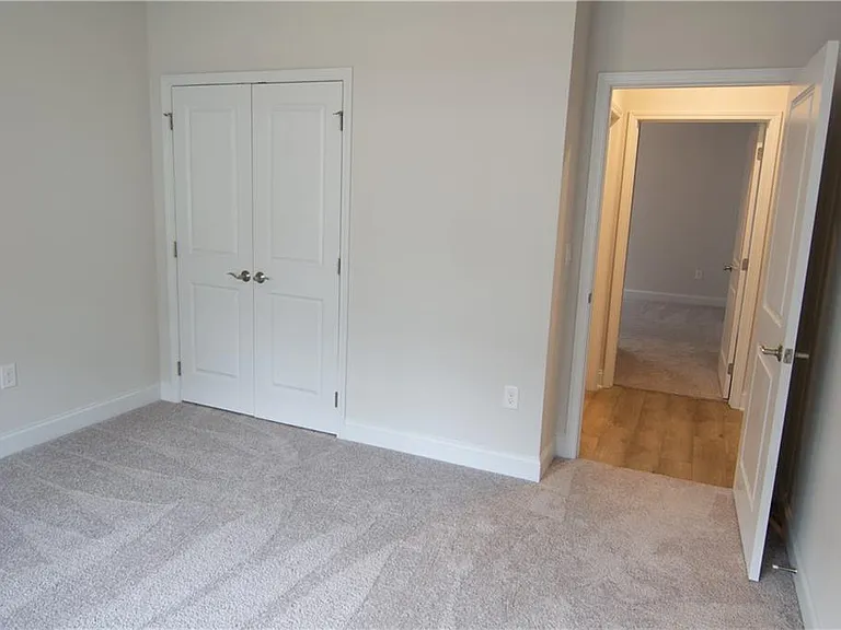 2472 Knob Creek Rd — Photo 15