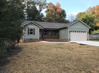 619 W Chestnut St, Chatsworth, GA 30705
