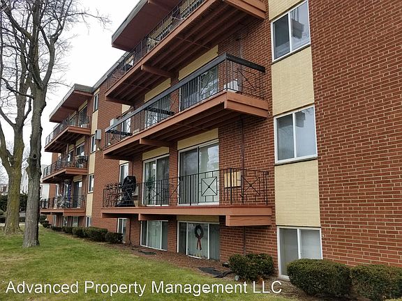 5th image of 480 Norfolk St APT 102