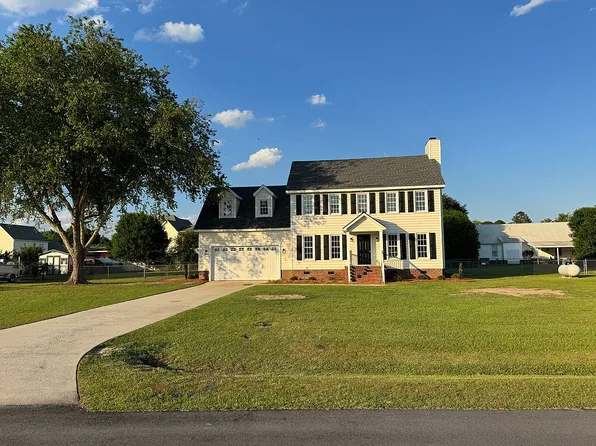 2849 Sybil Dr, Kinston, NC 28504