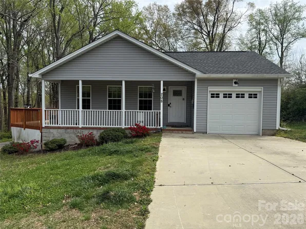 208 N Poston St, Shelby, NC 28150