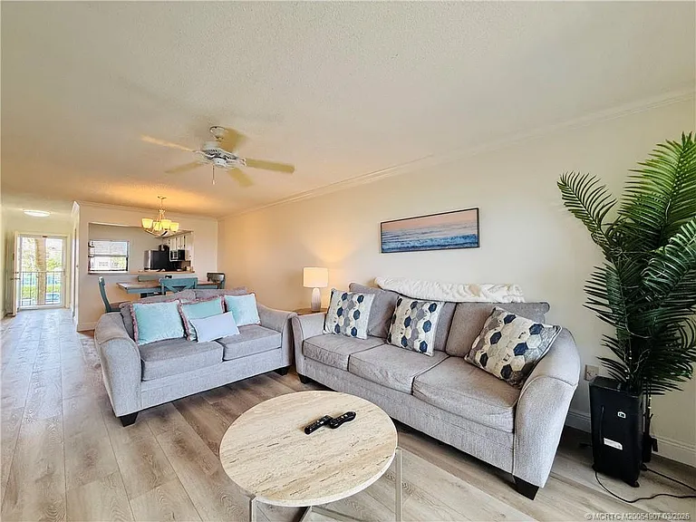 7410 S Ocean Dr #209 — Photo 14