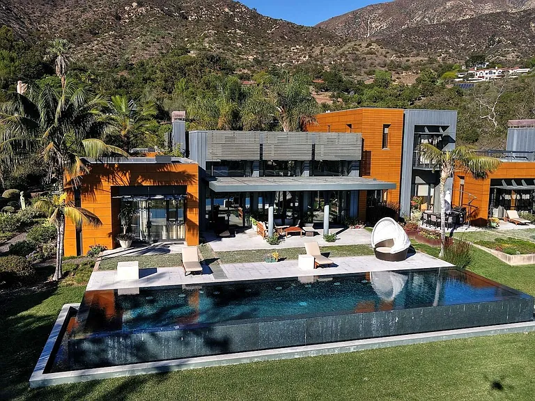 813 Romero Canyon Rd — Photo 1
