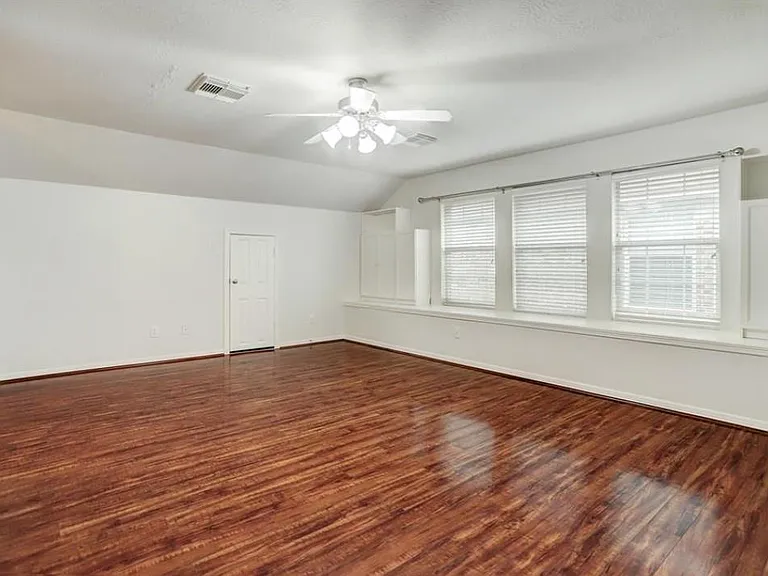 1506 Shady Villa Fern — Photo 22